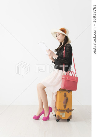 Travel image Travel image 16918763