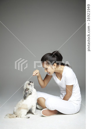 Girls lifestyle 16921949