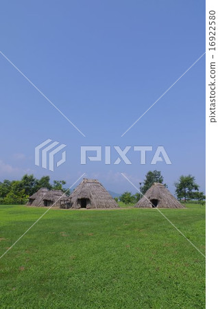 Nagano Prefecture Shiojiri City National Historic Site Hiraizu Archaeological Site (Jomon - Yayoi - Kofun ~ Hei Age Village Trace) Reproduction of Residences and Villages in the Jomon Period Nagano Prefecture Shiojiri City National Historic Site Hiraizu Archaeological Site (Jomon - Yayoi - Kofun ~ Hei Age Village Trace) Reproduction of Residences and Villages in the Jomon Period 16922580
