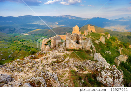 Rocca Calascio castle in Italy Rocca Calascio castle in Italy 16927931