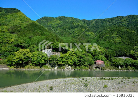 Old West Nippon Paper Deep Water Power Station 16930325