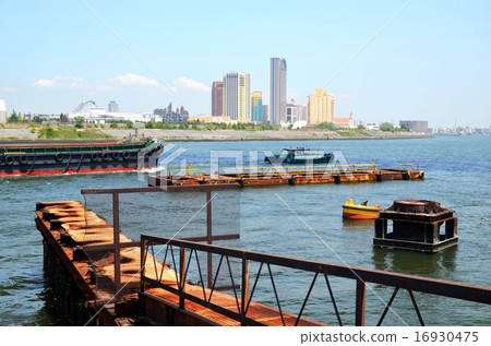 Scenery of Osaka Tempozan 16930475