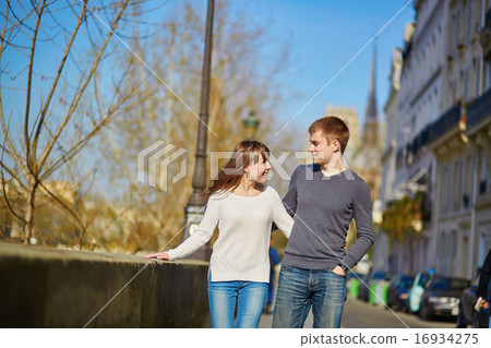 Young romantic couple in Paris Young romantic couple in Paris 16934275
