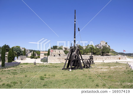 Trebuchet Trebuchet 16937419