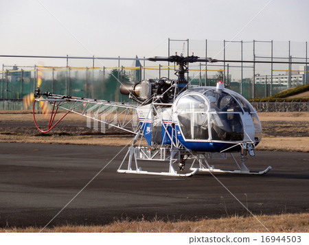 救援隊 駕駛艙 飛行員 16944503