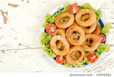 Fried squid rings 16946992