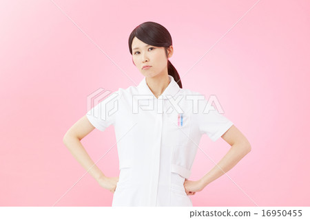 生氣的護士 16950455