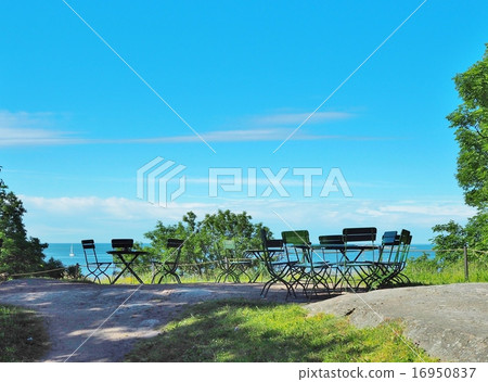 Suomenlinna Island Cafe 16950837