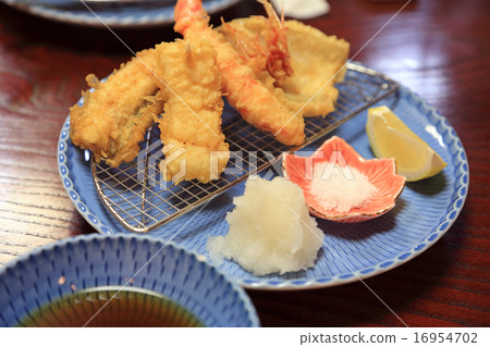 Delicious Tempura 16954702