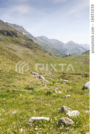 Arcalis in Andorra Arcalis in Andorra 16955039
