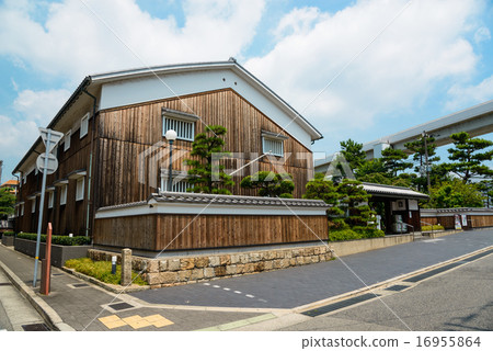 Nada no sake brewery Nada no sake brewery 16955864