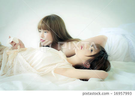 Two young women Two young women 16957993