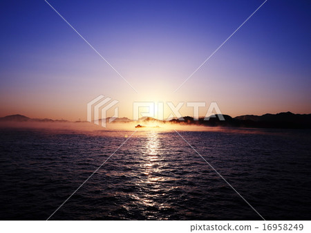 Beautiful landscape 16958249