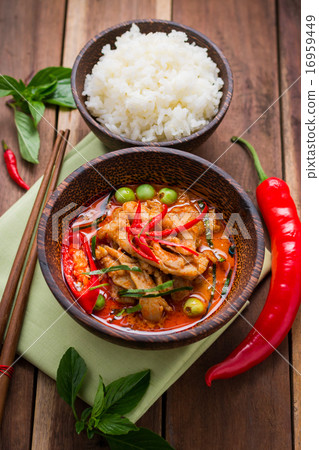 spicy chicken curry with rice,popular Thai food  16959449