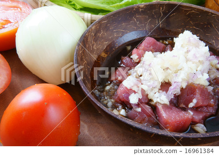 Vietnamese food, bo luc lac, beef Vietnamese food, bo luc lac, beef 16961384