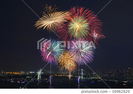 Fireworks / The 27th Tokyo Bay Festival of Oka 2015 Fireworks / The 27th Tokyo Bay Festival of Oka 2015 16962820