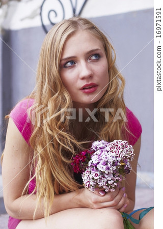 Waiting pretty girl with bouquet Waiting pretty girl with bouquet 16971591