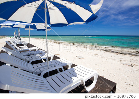 Beach of Okinawa and Nagan Island 16975706