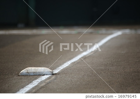 First base base 16979145