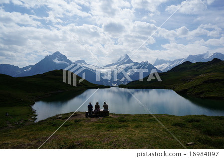 Bach Alpese Swiss Alps and the Lake 16984097