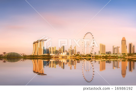 Singapore Skyline and view of Marina Bay 16986192
