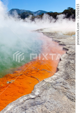 geothermal area 17002815
