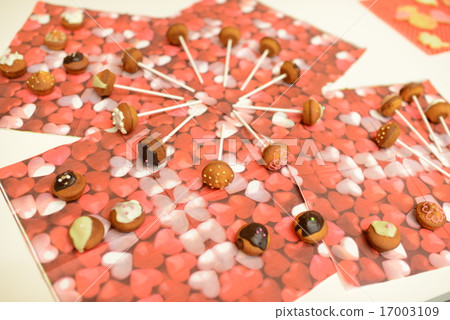 Handmade Handmade 17003109