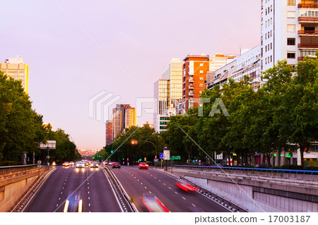 Paseo de la Castellana in dusk. Madrid 17003187