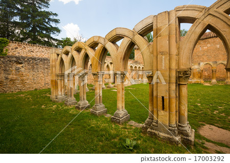 cloister of San Juan de Duero Monastery in Soria. 17003292