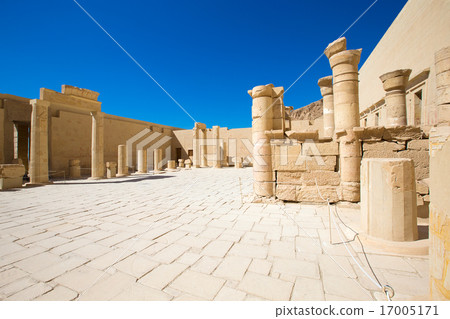 The temple of Hatshepsut near Luxor in Egypt The temple of Hatshepsut near Luxor in Egypt 17005171