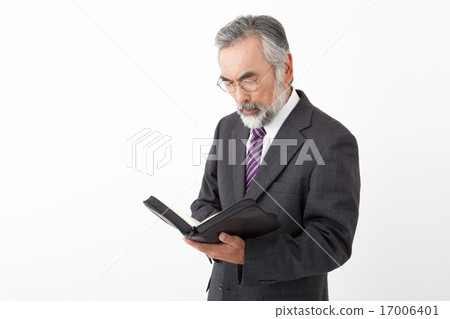 讀書的資深商人 17006401