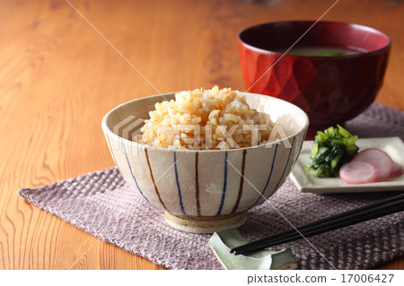 Germinated brown rice Germinated brown rice 17006427