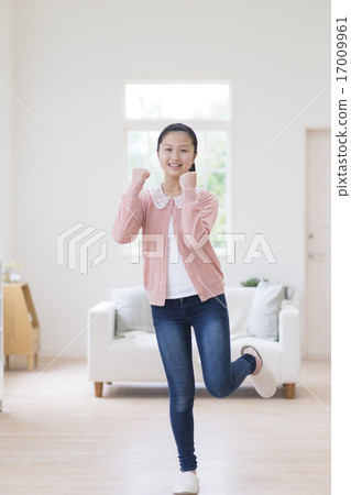 女孩玩膽量構成 17009961
