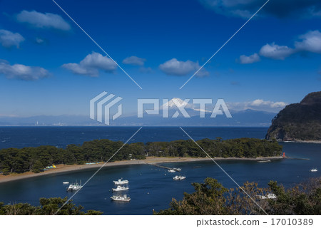 Mt. Fuji from Izu Toda 17010389