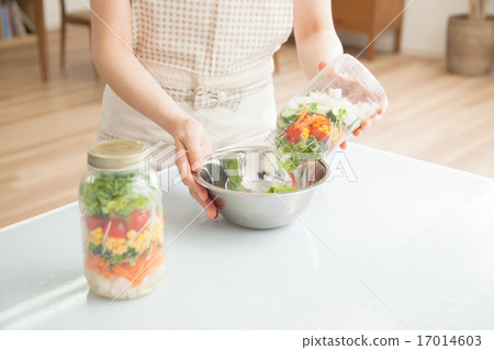 Take out Jar Salad Take out Jar Salad 17014603