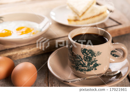 Malaysian Chinese coffee and breakfast 17021981