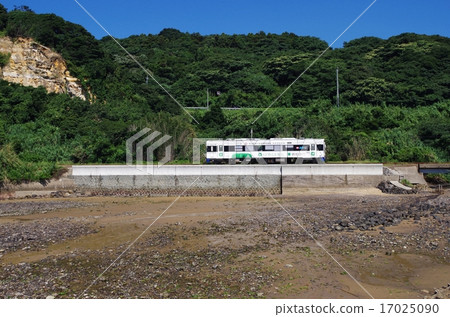 松浦鐵路和沙灘 17025090