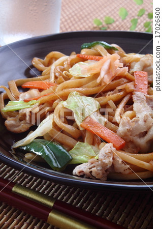 stir-fried udon  17026800