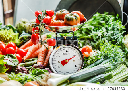 fresh vegetables 17035380