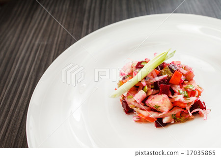beetroot salad 17035865