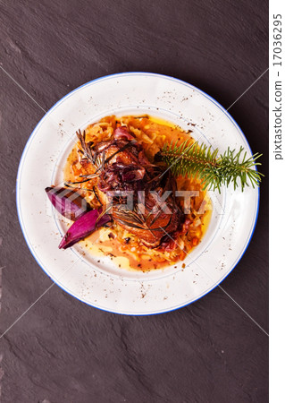 roast duck 17036295