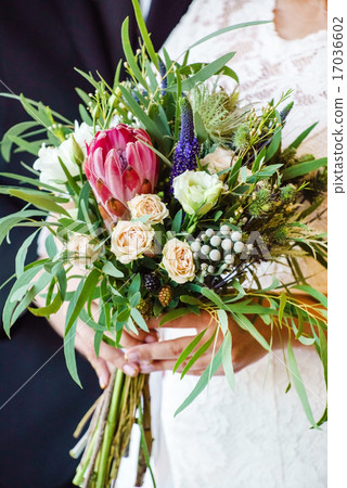 wedding flowers wedding flowers 17036602