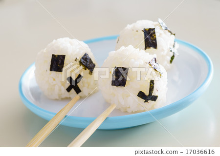 rice balls rice balls 17036616