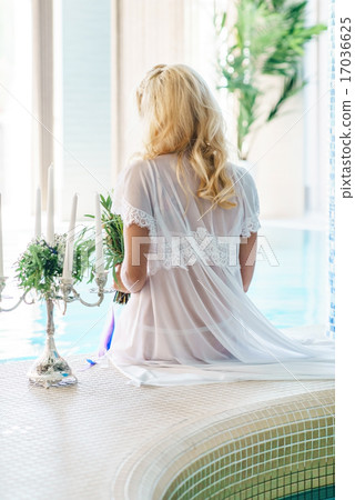 sexy women in pool sexy women in pool 17036625