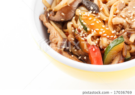 noodle with meat and vegetables noodle with meat and vegetables 17036769
