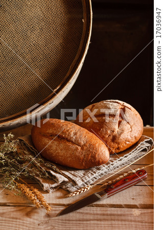 fresh bread 17036947