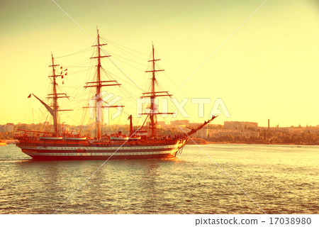 Sailing vessel Sailing vessel 17038980