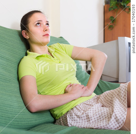 Female suffering of disordered stomach 17040193