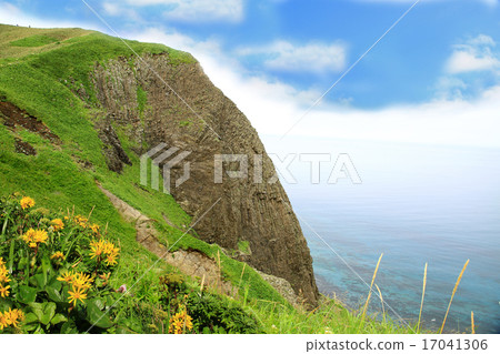 在Reebokshima Cape Hokkaido周圍徒步旅行 在Reebokshima Cape Hokkaido周圍徒步旅行 17041306