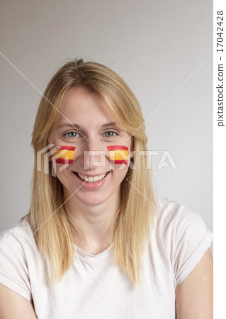 Smiling Spanish sports fan 17042428